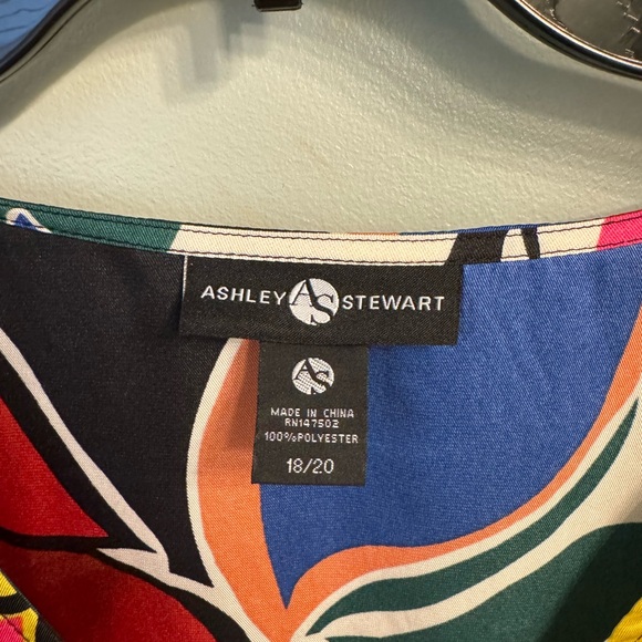 Ashley Stewart Belted Floral Print Satin Blouse 18/20 - Picture 3 of 9